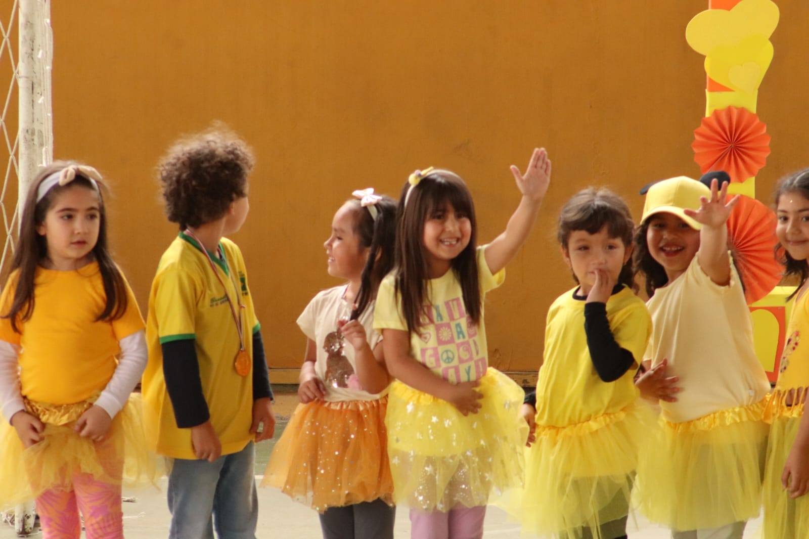 Celebración del Día de la Familia en Educación Parvularia 2025 - 586806295_1324717489451240_5011562859336619566_n.jpg